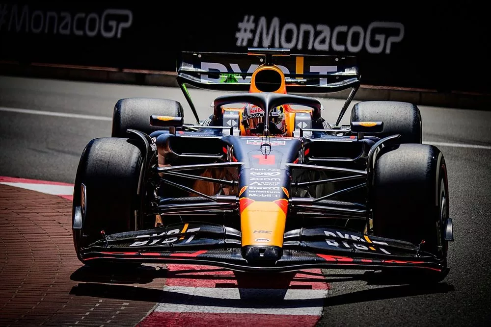 Max Verstappen Takes Pole Position In Monaco During Epic Shootout – World in Sport