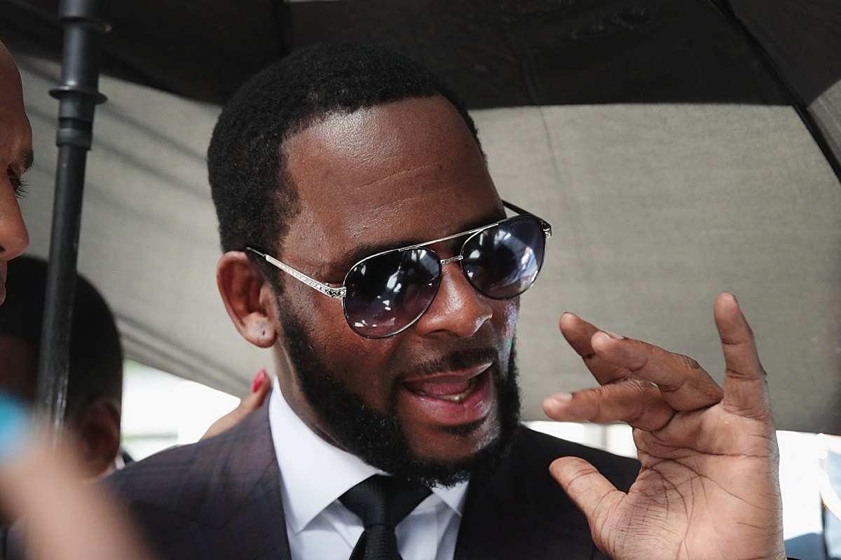 R. Kelly Tries to Persuade Judges to Appeal 30-Year Sentence